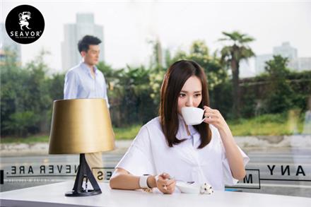 「璕味·咖啡小食」高调甜蜜秀恩爱，唐嫣的咖啡应该不用加糖吧！