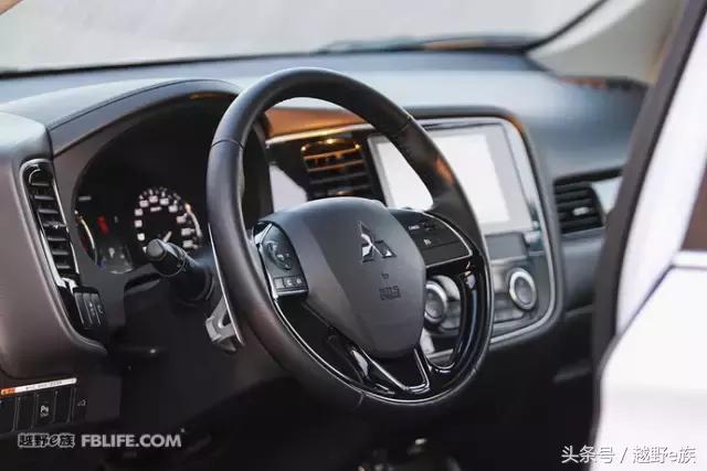 三菱帕杰罗四驱推不下去,三菱欧蓝德有多厉害