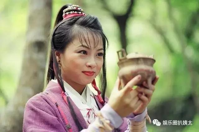 陈小春5“老婆”重聚，《鹿鼎記》播出18年，演员们怎么样了！