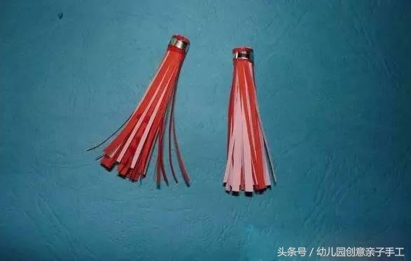 幼儿园元旦手工兔子灯笼制作,卡纸元旦灯笼手工制作幼儿园