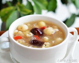 让肌肤变白法宝,让肌肤变白变滑食疗