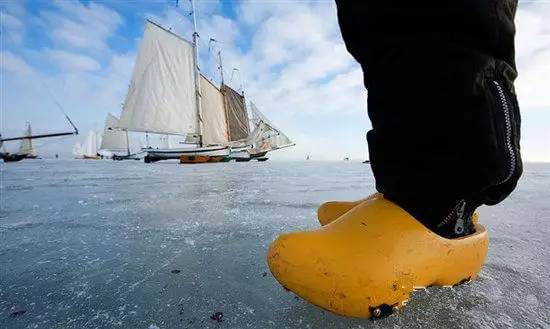 这些旅游纪念品,再心动也不要带回家!尤其是最后一个!