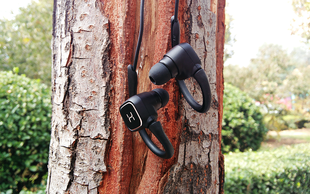 自由的沉浸在运动和音乐的世界里--运动音乐蓝牙耳机