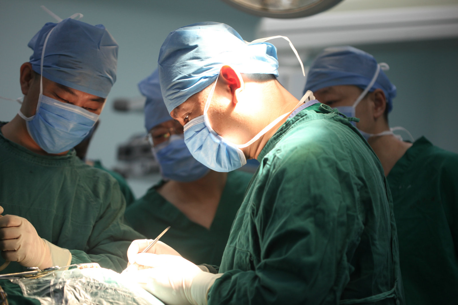 神经外科纪实视频,显微神经外科手术费用