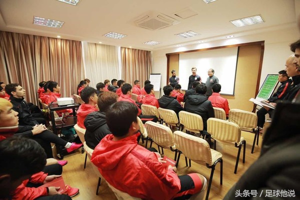 博阿斯和绿巨人第一次合作,博阿斯的最新消息