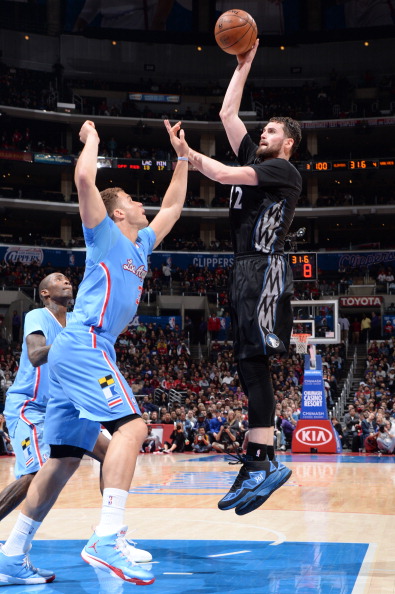 nba汤普森最高分,nba最近上脚的球鞋汤普森