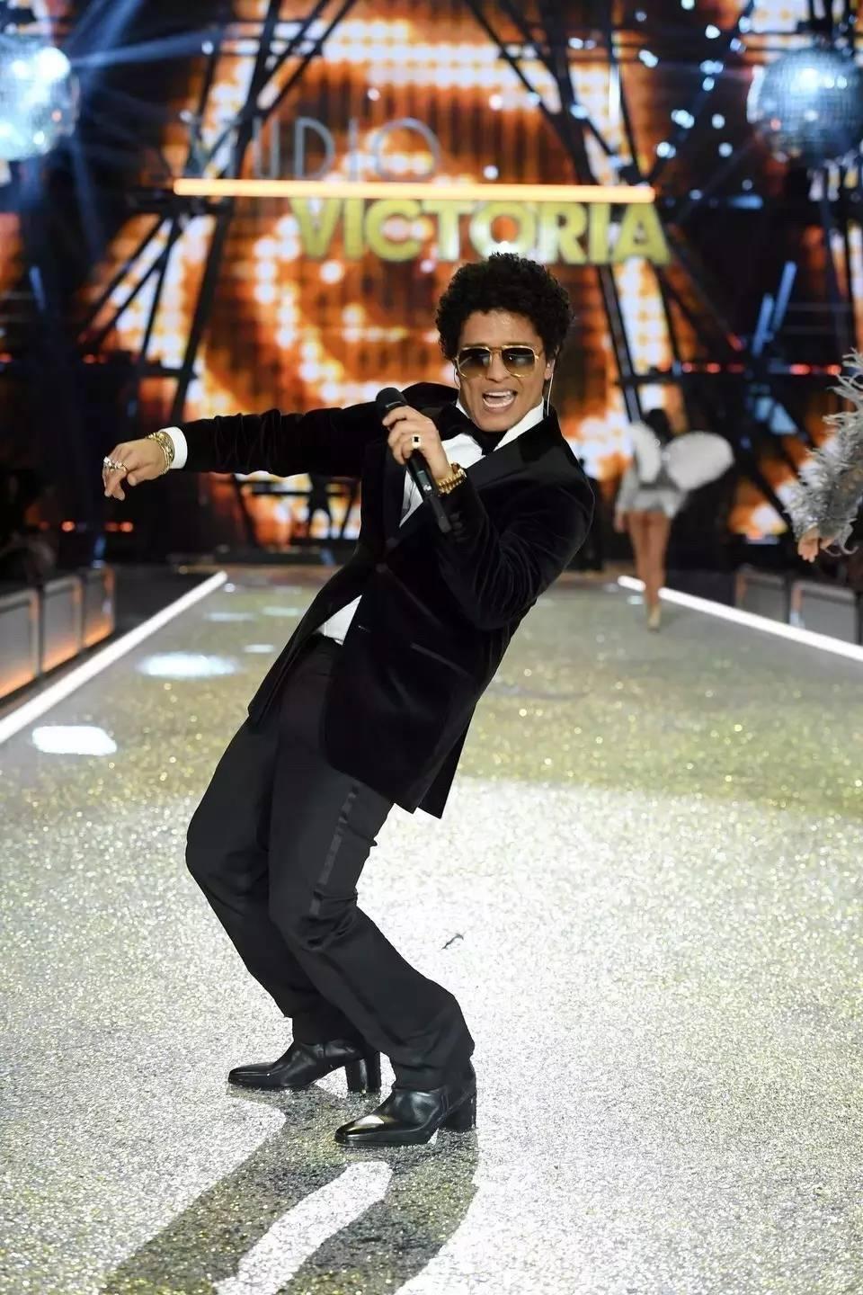 维密超模大揭秘,探秘维密后台