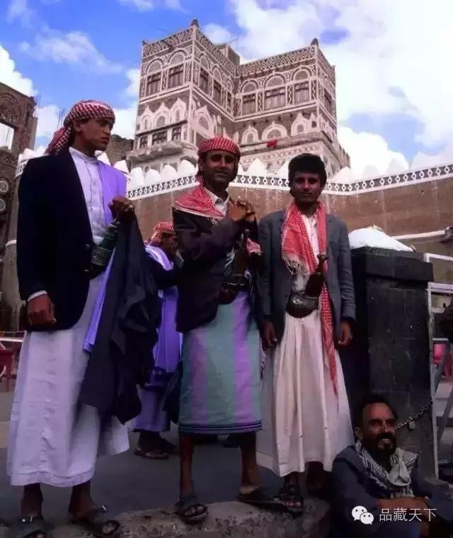 男人穿裙子也可以很美,男人穿裙子是不是好看