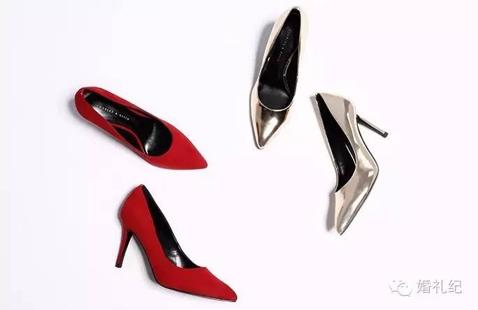 中式婚礼婚鞋应该穿哪样,哪种婚鞋配秀禾服好看