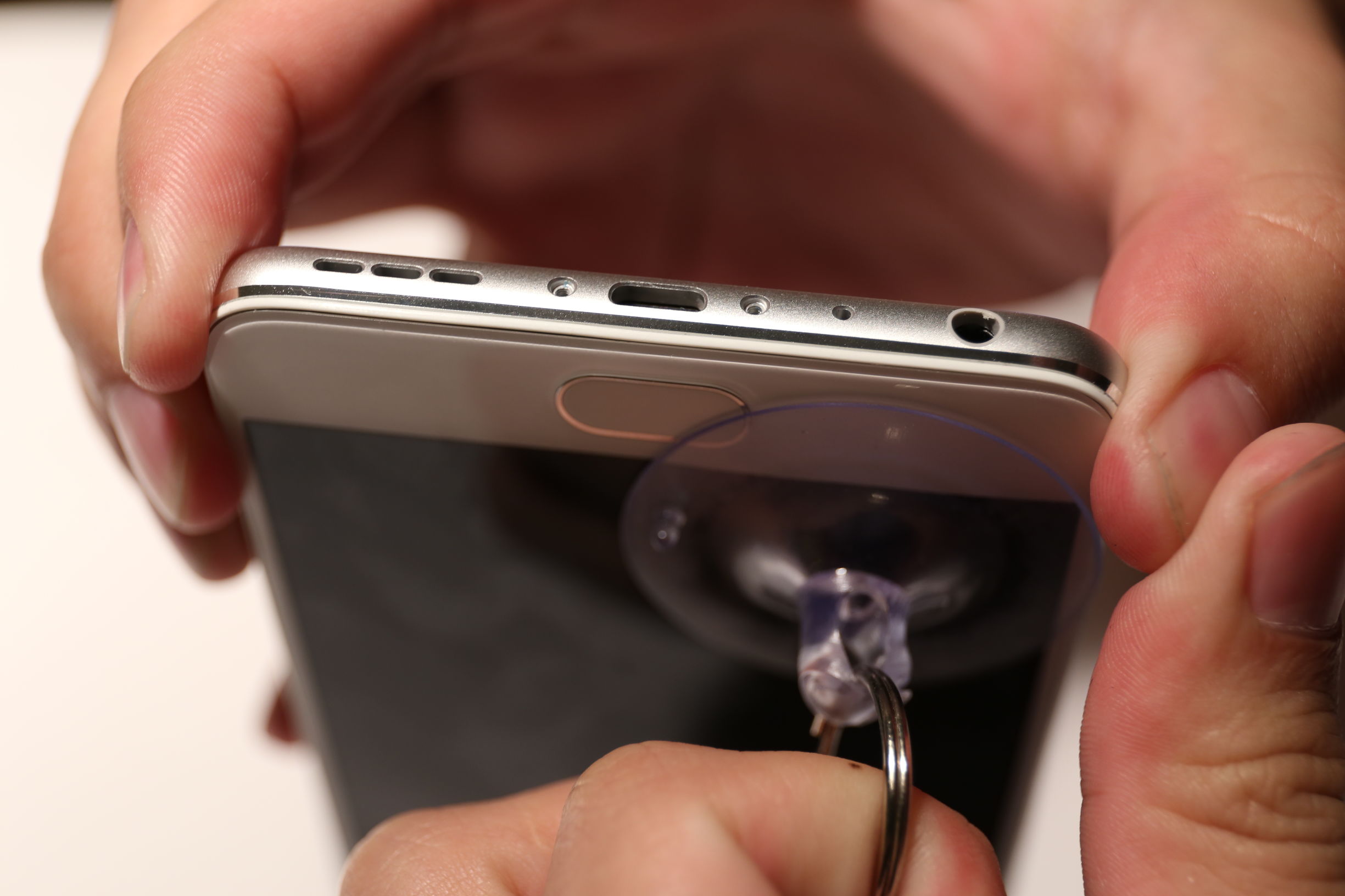 魅蓝note5拆后盖图解,魅蓝note5拆解视频教程