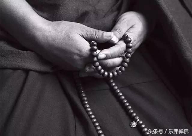 佛珠的线断了怎么办,拜的佛珠断了怎么办