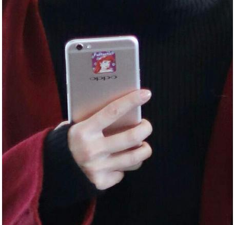 杨幂背奢侈品包,杨幂最近机场同款背包