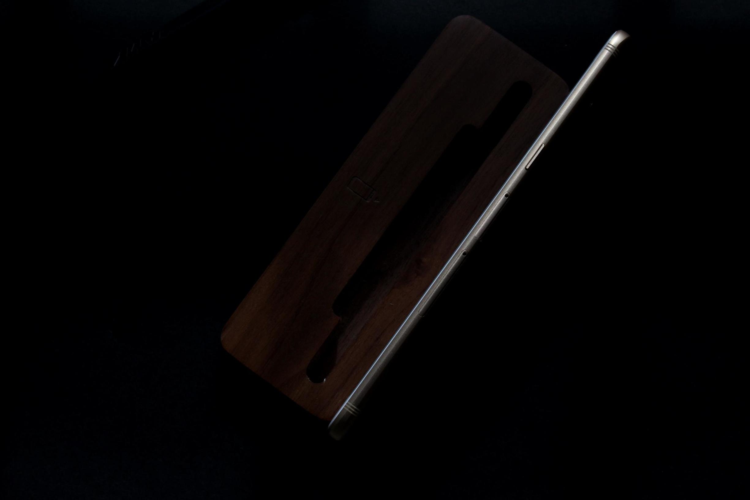 大屏续航高拍照好,三星galaxyc9pro现在还能用吗