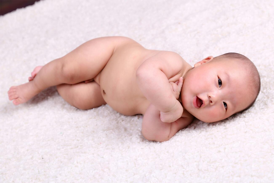 月子里宝宝红屁股怎么处理,月子宝宝红屁股厉害怎么快速解决