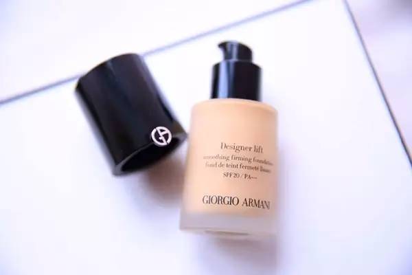 小姐请你用“高级素颜”再跟我约……