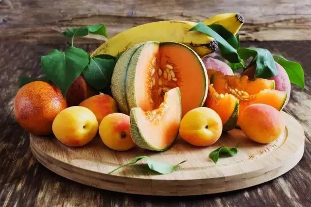 吸脂去眼袋手术警惕三大后遗症,内吸去眼袋手术警惕三大后遗症