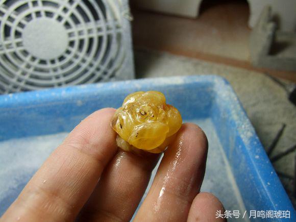 蜜蜡鲜花,琥珀蜜蜡花