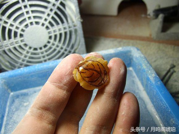 蜜蜡鲜花,琥珀蜜蜡花