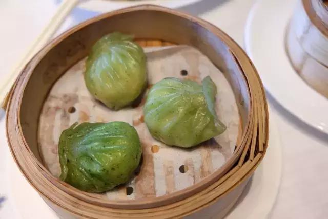 杨幂刘恺威最新一期从酒店出来,杨幂刘恺威法国巴黎定情之作