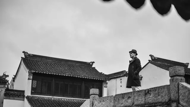 穿过六城繁华，只为请你来寒舍睡一觉