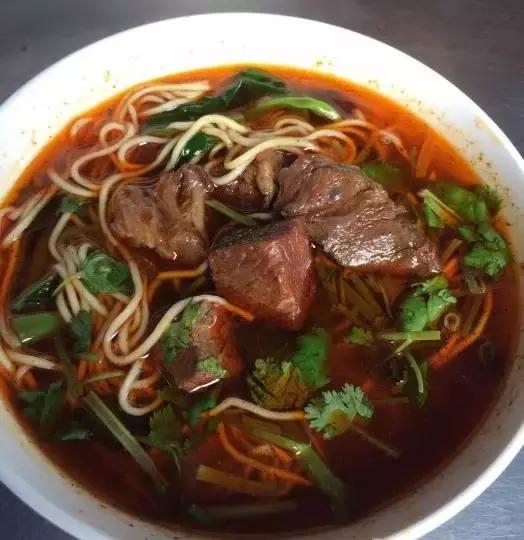 重庆小面哪一家最好吃,探店最正宗的重庆小面