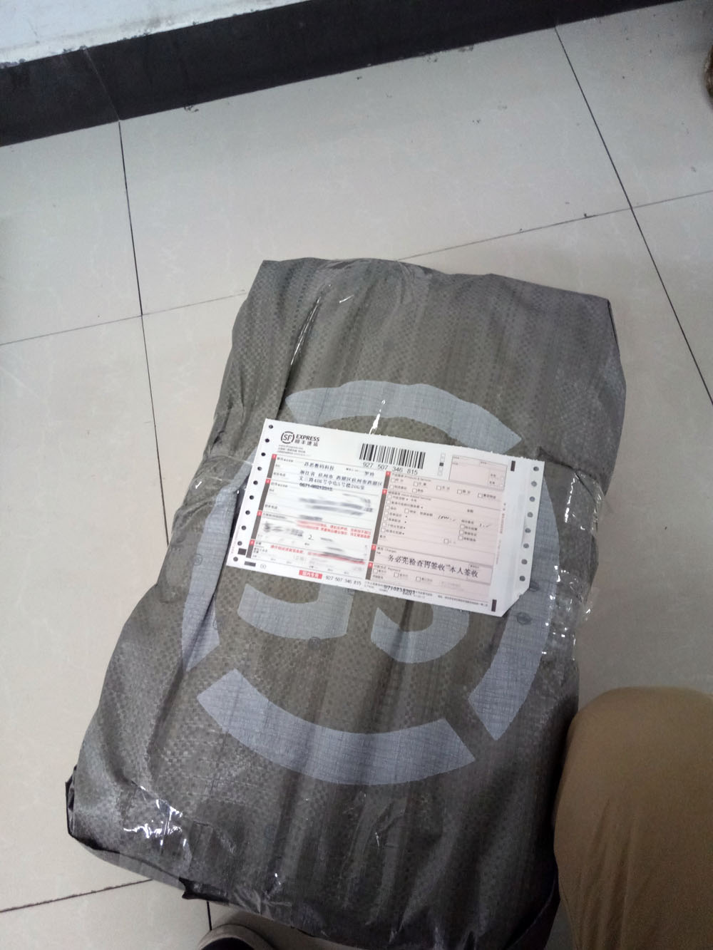 宏碁p1185投影仪怎么连苹果手机,宏碁投影仪x1173a