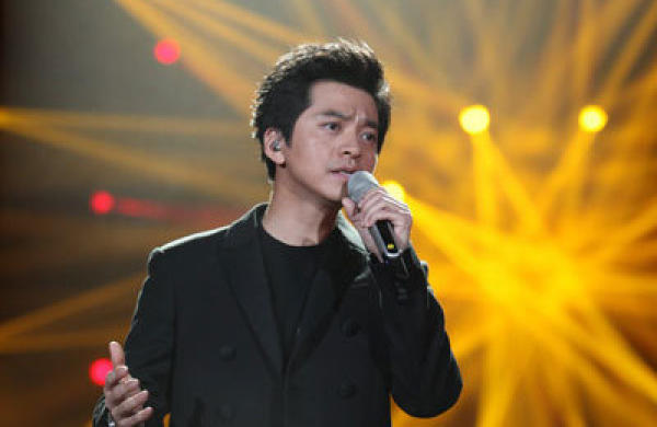 他们曾被视为校园民谣最后的希望,却因李健退出而溃不成军