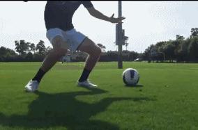 瓒崇悆鑳岃韩鎷跨悆瀹炴垬,瓒崇悆鑳岃韩鎷跨悆鎶ょ悆瑙嗛瀹炴垬