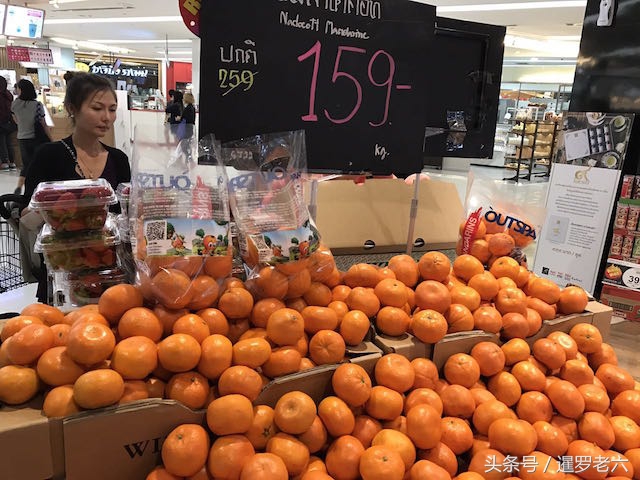泰国进口超市里的那些水果，看着真新鲜，真漂亮，价格也不便宜！