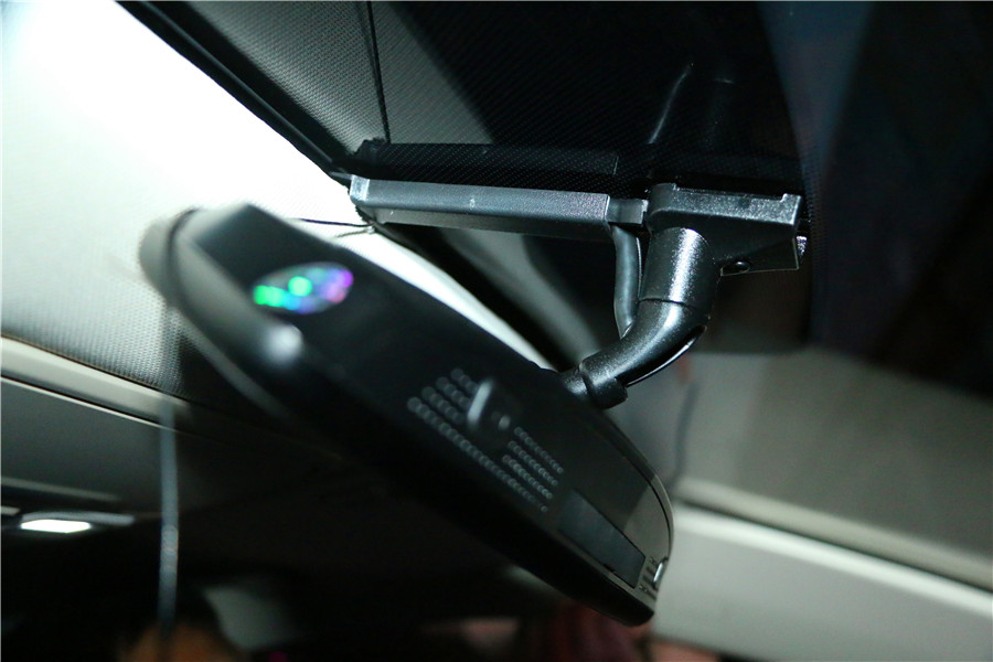 推荐几个懂车软件,智能后视镜有必要加装吗