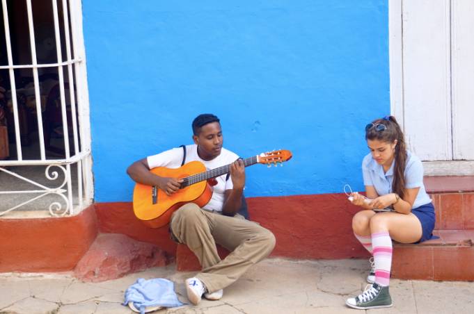 别再天天吵着说辞职旅行了!