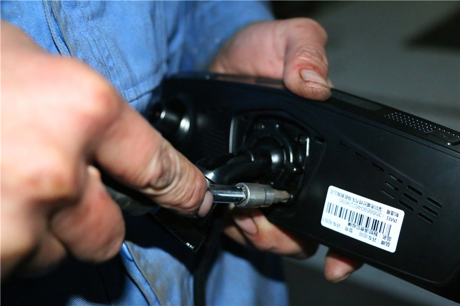 推荐几个懂车软件,智能后视镜有必要加装吗