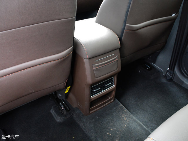 东风风行景逸x52.0测评,最新东风景逸x5试驾视频