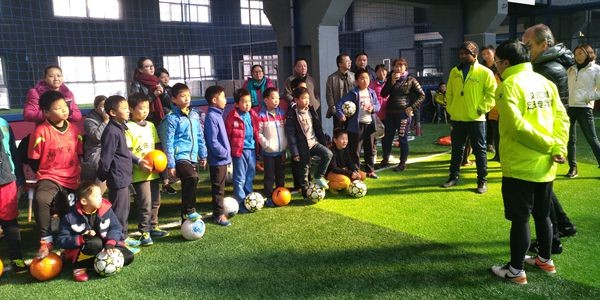 欧足联青训教练,欧足联历届最佳教练