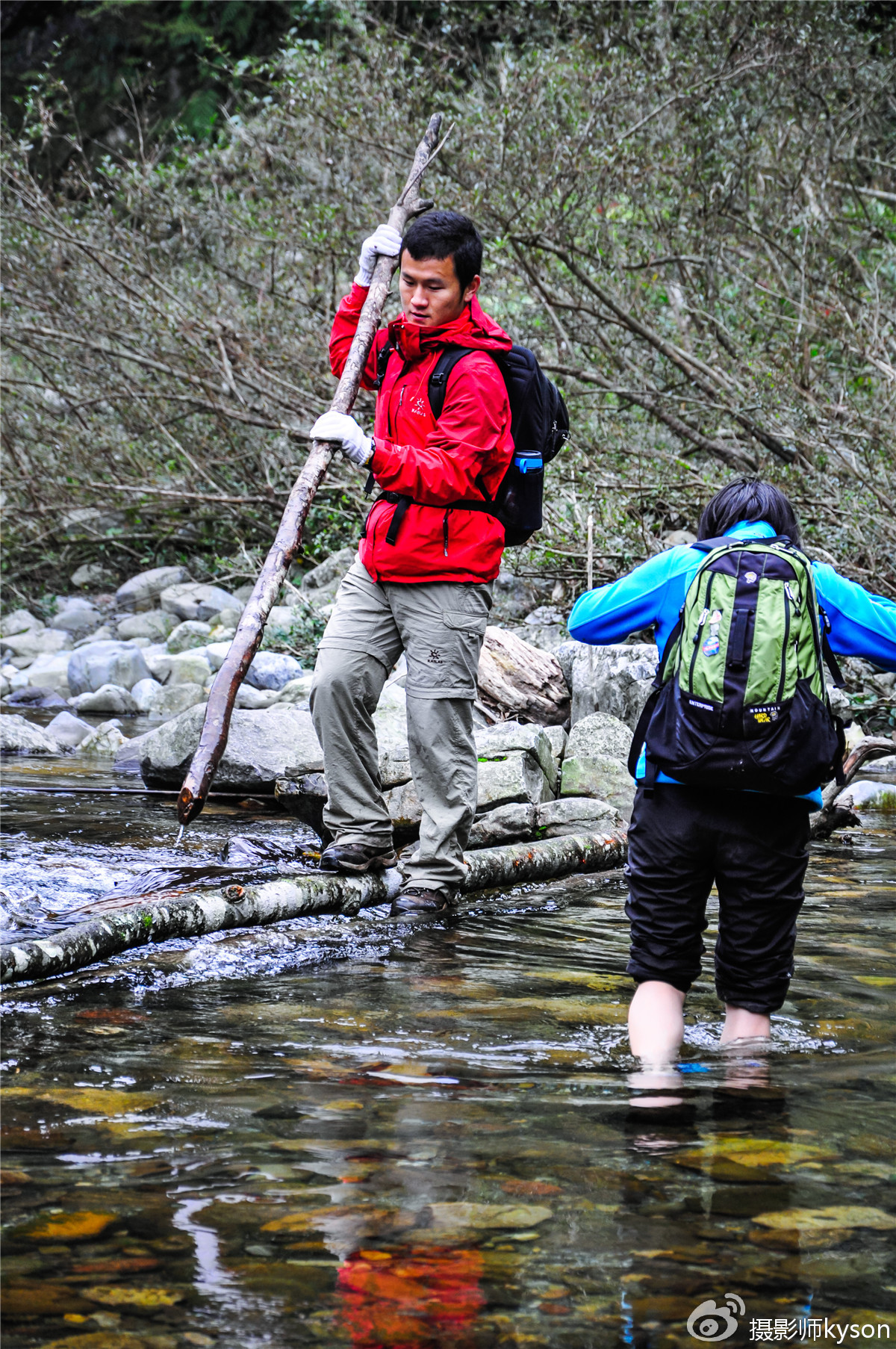 侠之梦受邀参与恩施坪坝营线路测试，冬季溯溪，冰冷刺骨，第一天
