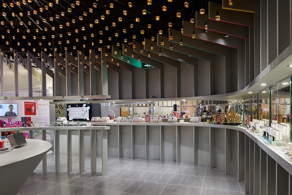 k11购物广场设计,上海k11二层焕新开业