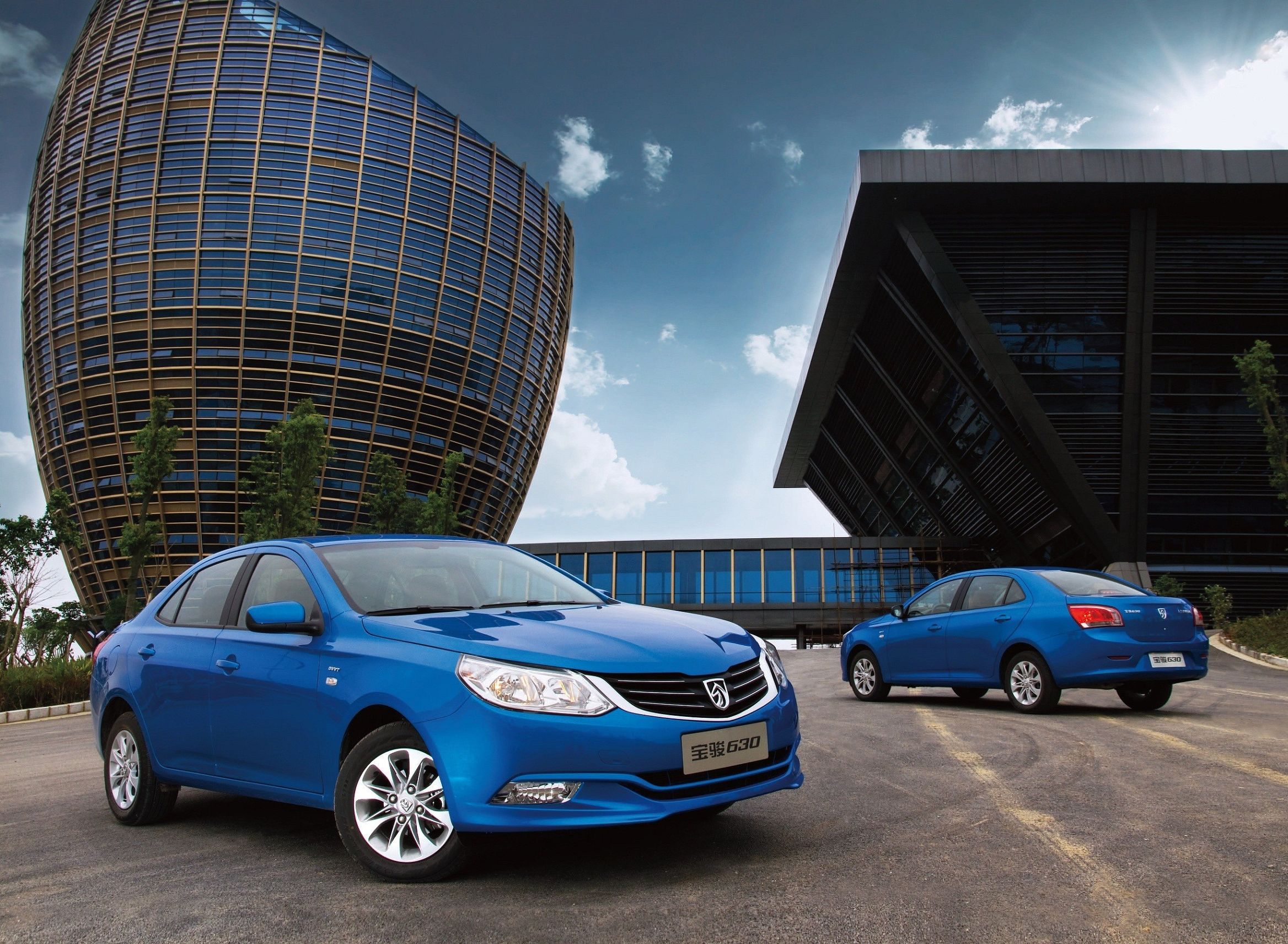 6万左右买吉利还是奇瑞好,6万左右艾瑞泽7