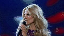 衣不如新人不如旧出处,衣不如新人不如旧下一句