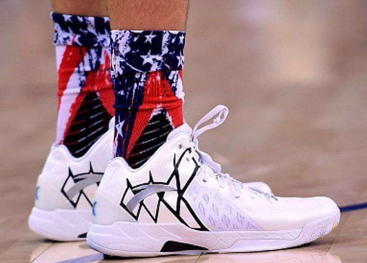 nba汤普森最高分,nba最近上脚的球鞋汤普森