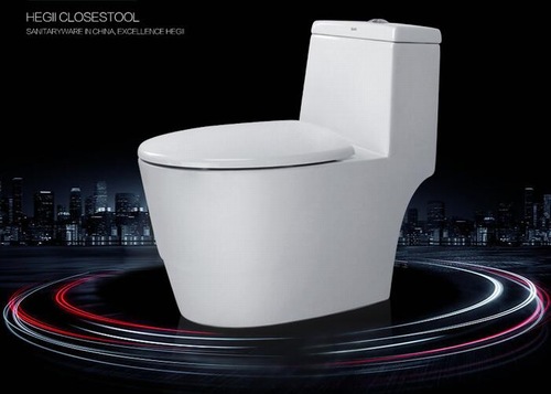 坐便器清洁方法最好的,坐便器与蹲便器哪个节约地方