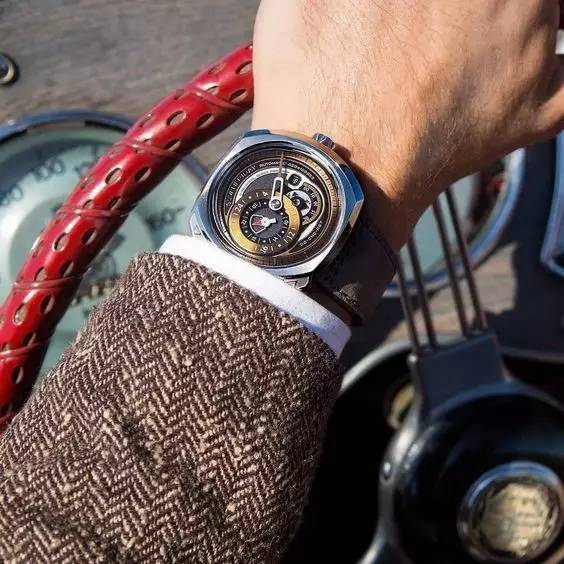 sevenfriday,sevenfriday值不值得买