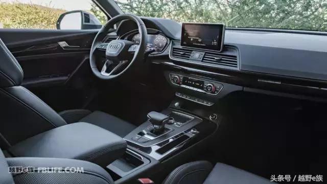 国外奥迪q5试驾,奥迪q5lrs套件燃速版试驾