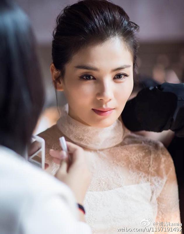 冻龄女人去皱纹偏方,老公为她研制的冻龄秘方