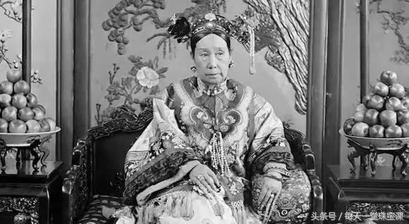 慈禧太后的八大箱金银珠宝讲解,慈禧太后最爱的三件私人物品