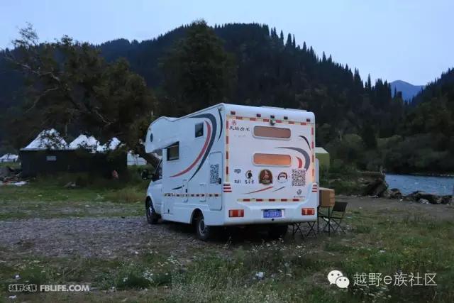 开着房车旅行说走就走,说走就走出去玩视频