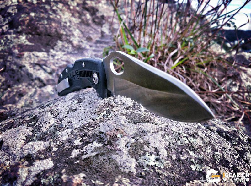 王麻子大马士革钢菜刀,王麻子菜刀好还是大马士革菜刀好