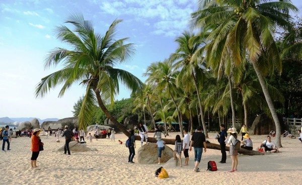 全家到三亚,全家去三亚过春节费用