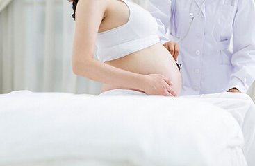 黄晓明和baby同框带孩子去医院,黄晓明angelababy香港