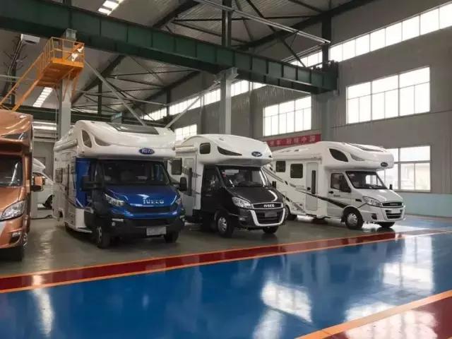 亚特房车新经典,房车依维柯亚特