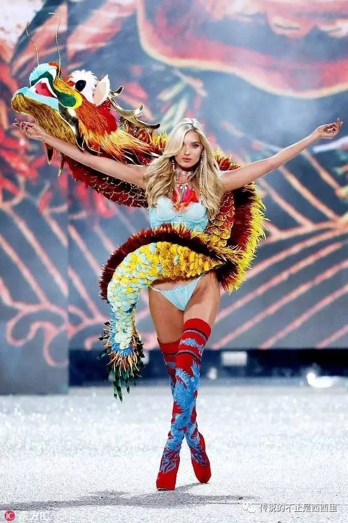 第三位登上维多利亚的秘密超模,2012年维多利亚的秘密超模